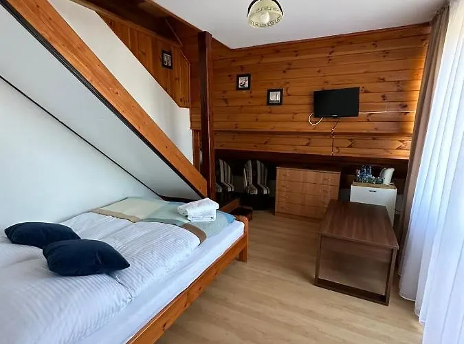 ゲストハウス Rejs